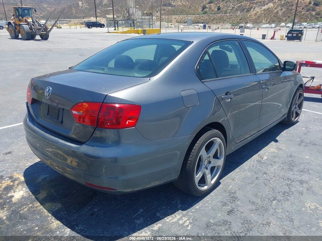 3VW2K7AJ9CM310987 2012 VOLKSWAGEN JETTA photo no. 4