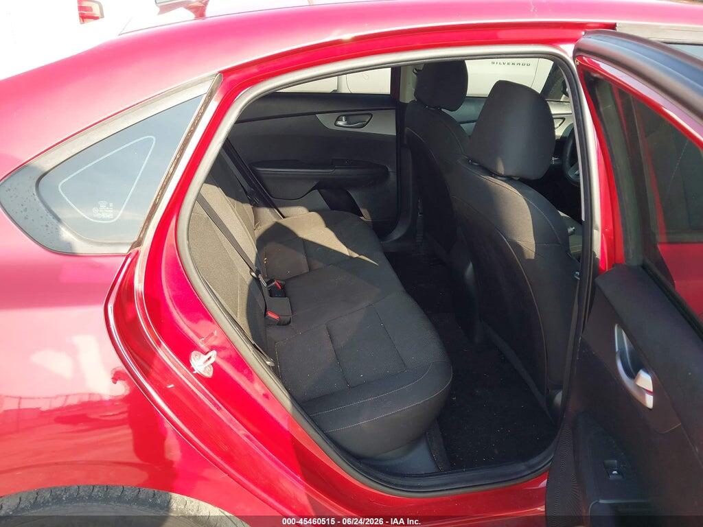 3KPF24AD3KE019259 2019 KIA FORTE photo no. 8