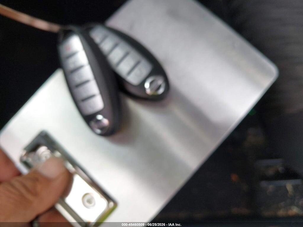5N1AT2MT2JC852826 2018 NISSAN ROGUE photo no. 11