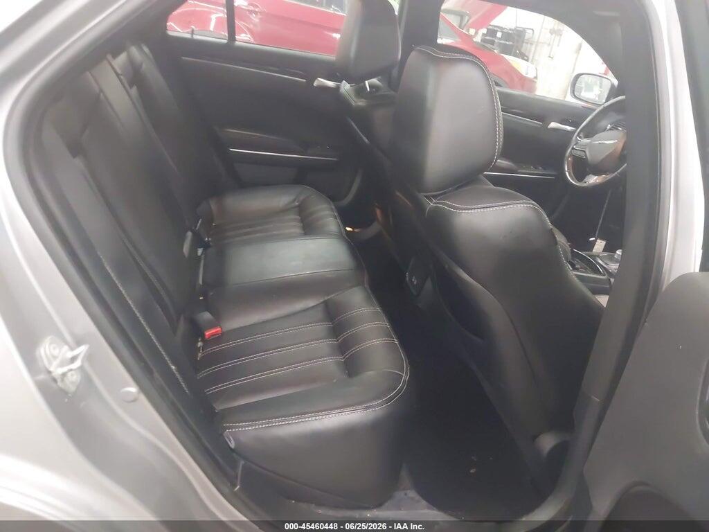 2C3CCAGG2JH226524 2018 CHRYSLER 300 photo no. 8