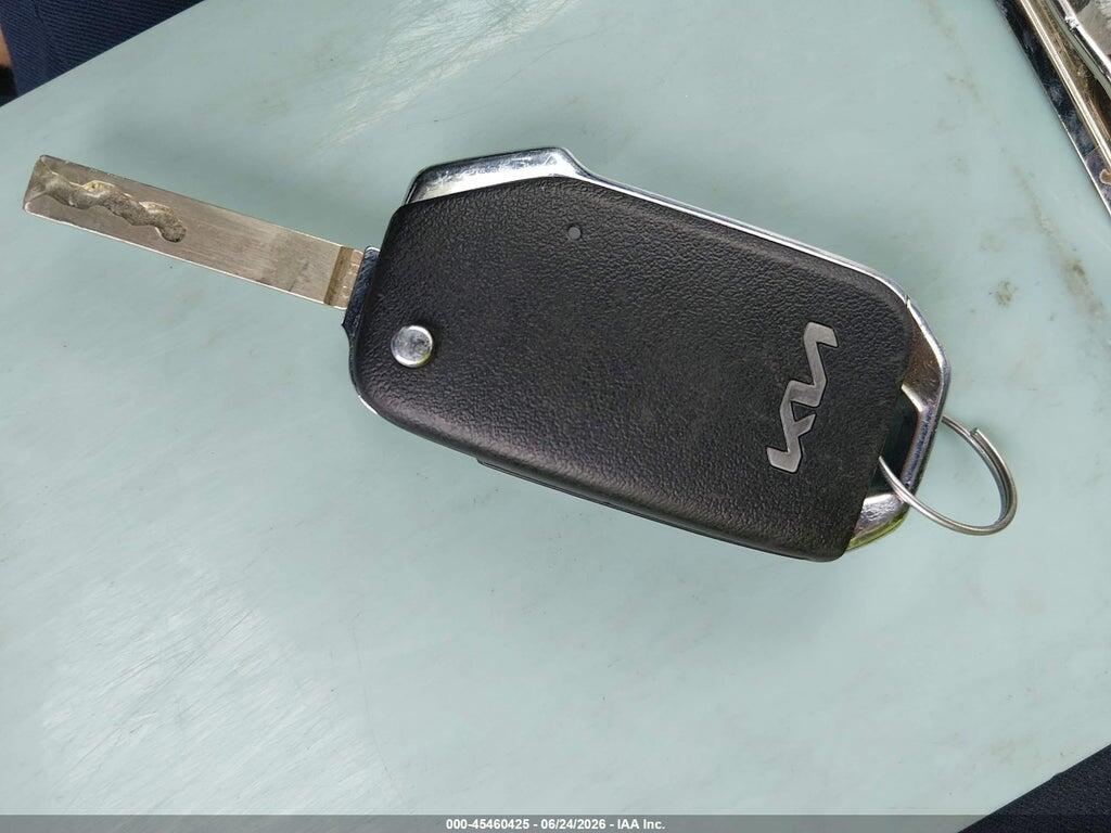KNDPUCAF0P7211899 2023 KIA SPORTAGE photo no. 11