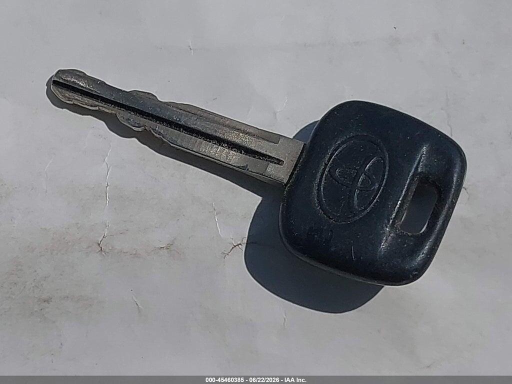 JTEGD20V740011735 2004 TOYOTA RAV4 photo no. 11