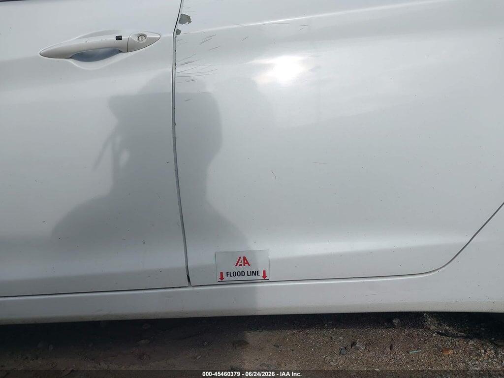 5NPDH4AE6GH784967 2016 HYUNDAI ELANTRA photo no. 6
