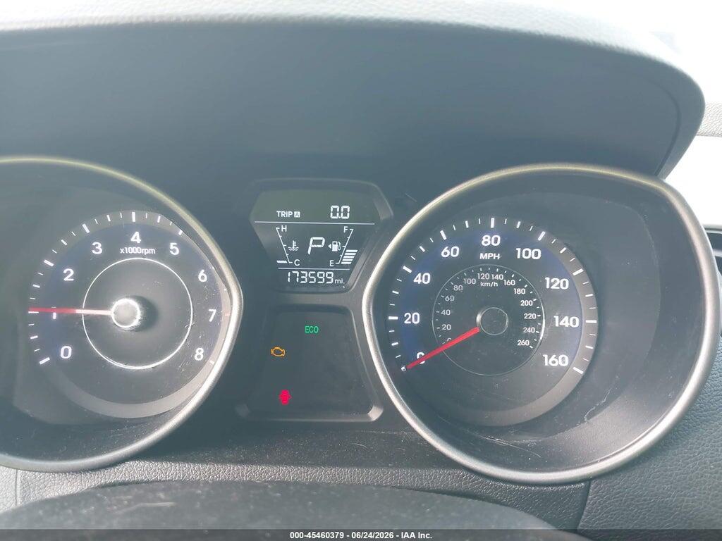 5NPDH4AE6GH784967 2016 HYUNDAI ELANTRA photo no. 7
