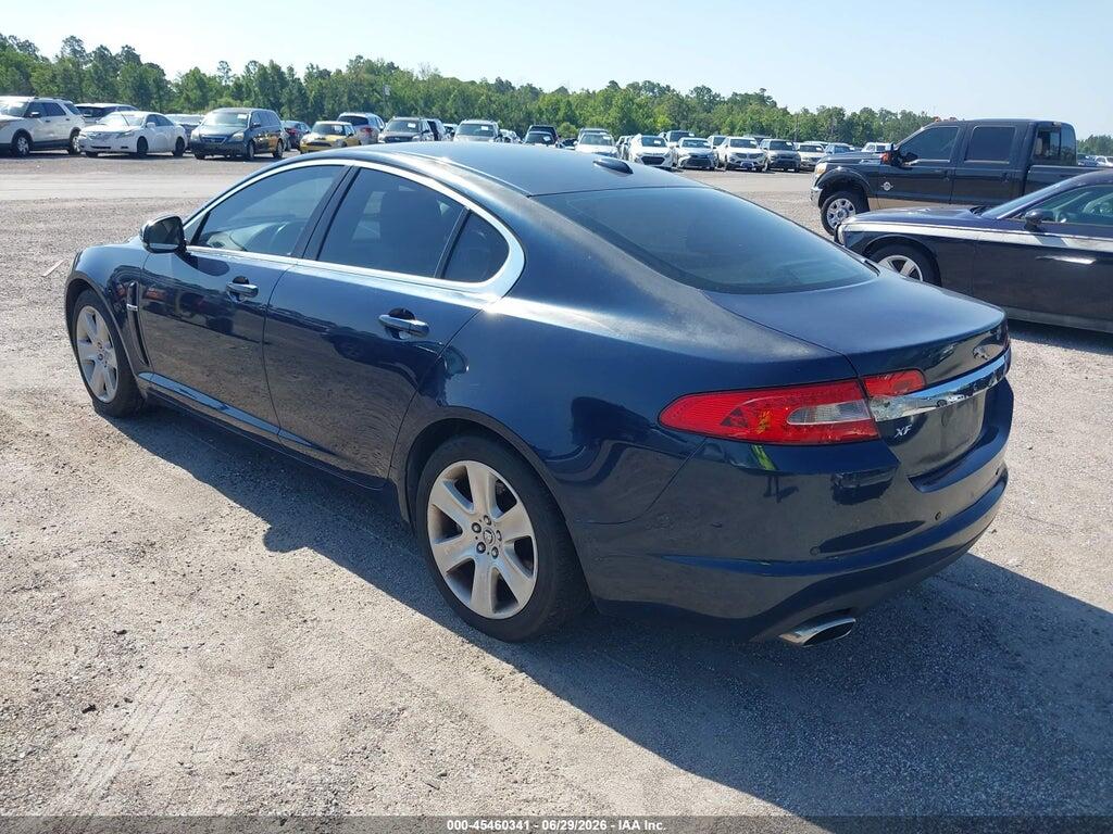 2010 JAGUAR XF — Фото 3 из 11