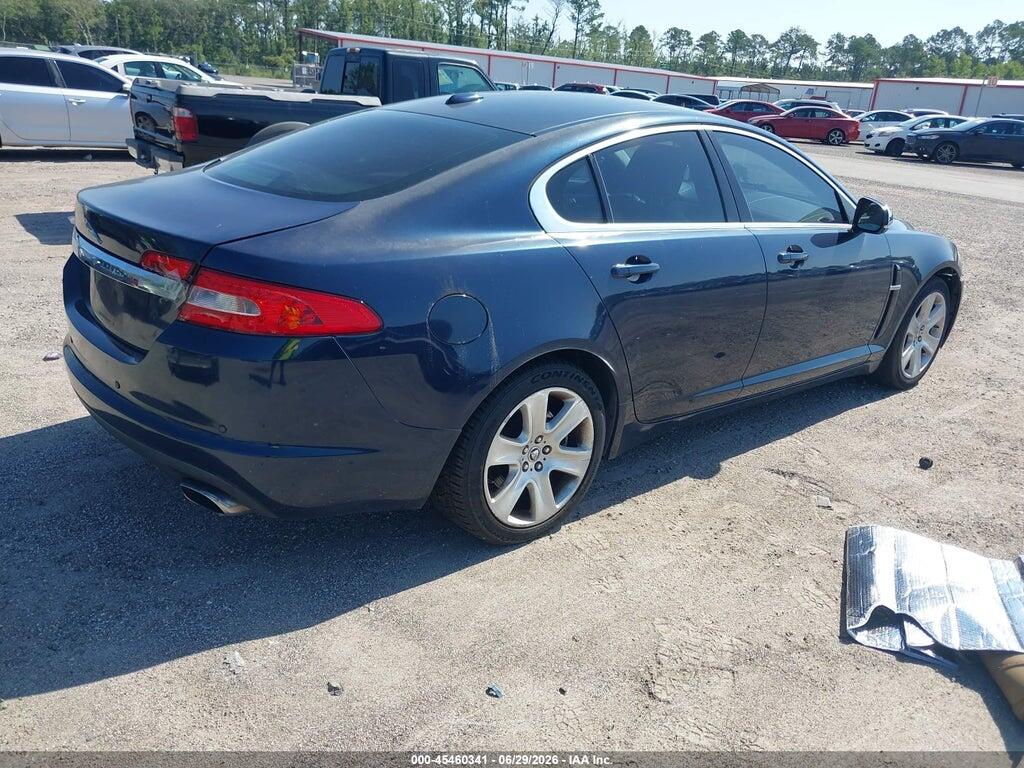 2010 JAGUAR XF — Фото 4 из 11