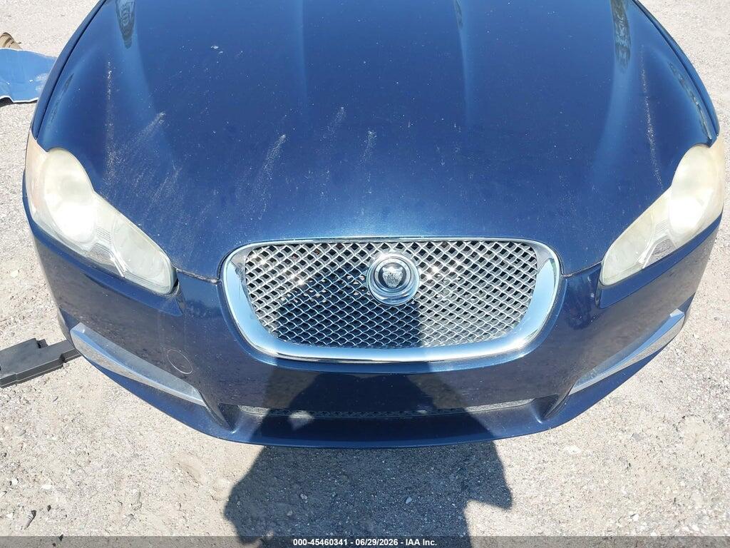 2010 JAGUAR XF — Фото 6 из 11