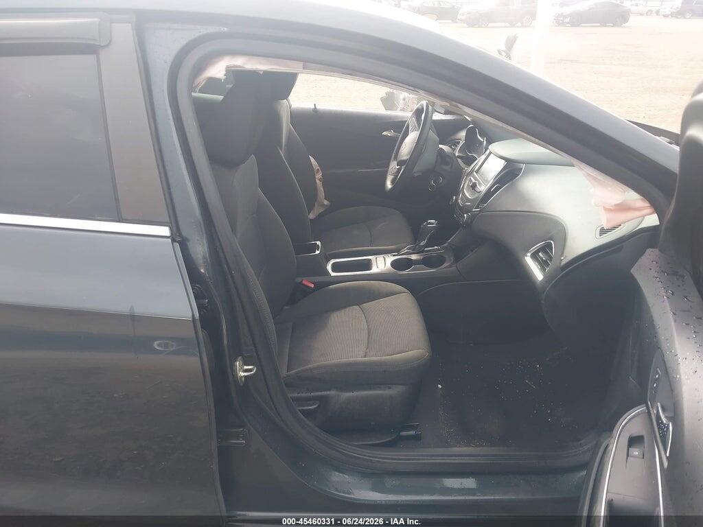 1G1BE5SM1J7115408 2018 CHEVROLET CRUZE photo no. 5