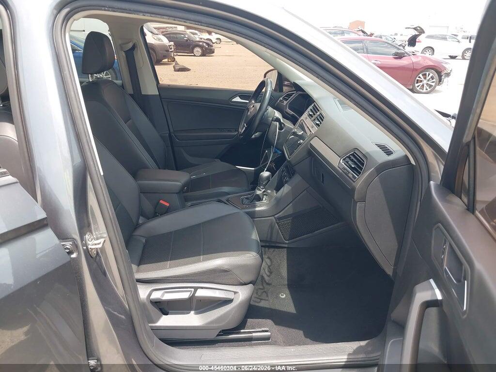 3VV3B7AX0KM159372 2019 VOLKSWAGEN TIGUAN photo no. 5