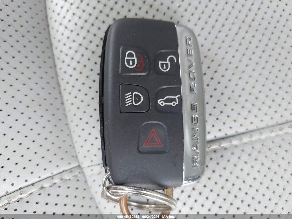 SALVR2BG7HH235552 2017 LAND ROVER RANGE ROVER EVOQUE photo no. 11