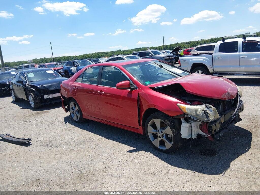 4T1BF1FK1EU785890 2014 TOYOTA CAMRY photo no. 1