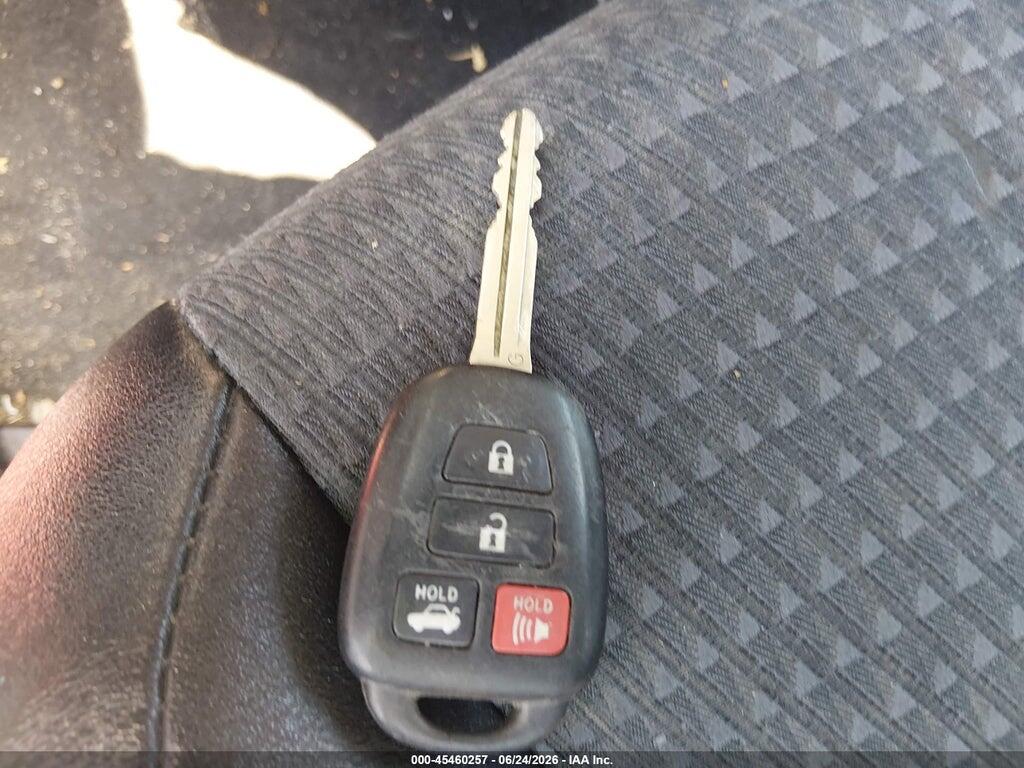 4T1BF1FK1EU785890 2014 TOYOTA CAMRY photo no. 11