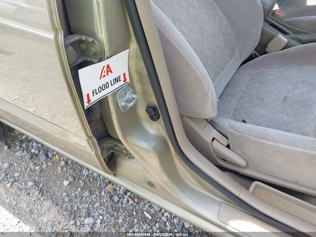 3N1CB51D02L678634 2002 NISSAN SENTRA photo no. 6