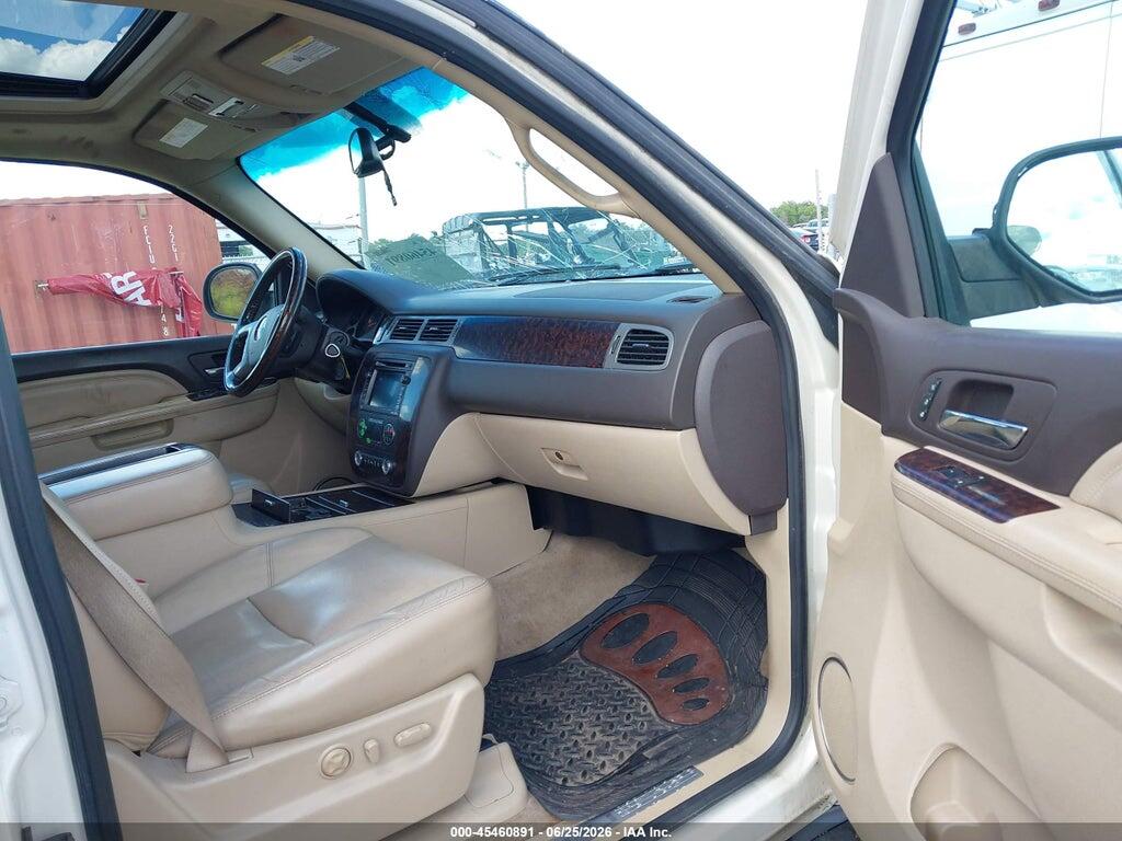 1GKS2EEF6BR177720 2011 GMC YUKON photo no. 5