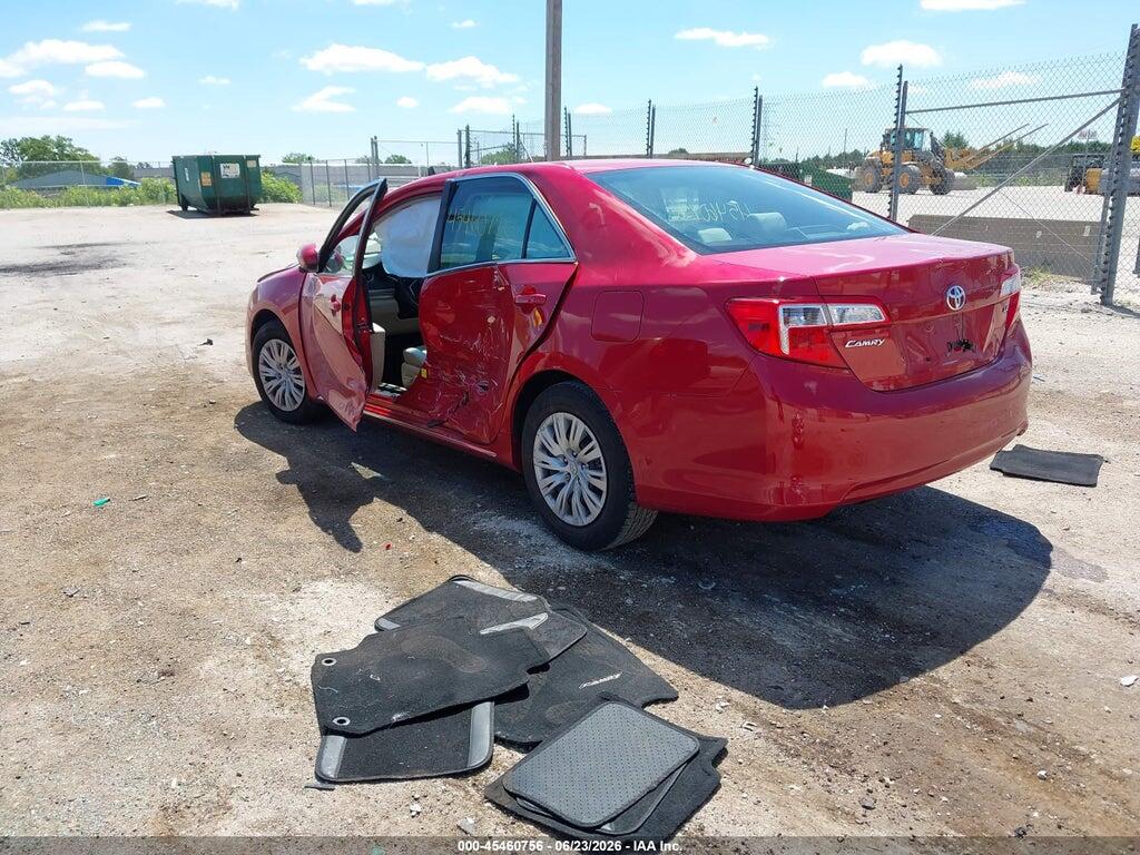 4T4BF1FK2ER351659 2014 TOYOTA CAMRY photo no. 3
