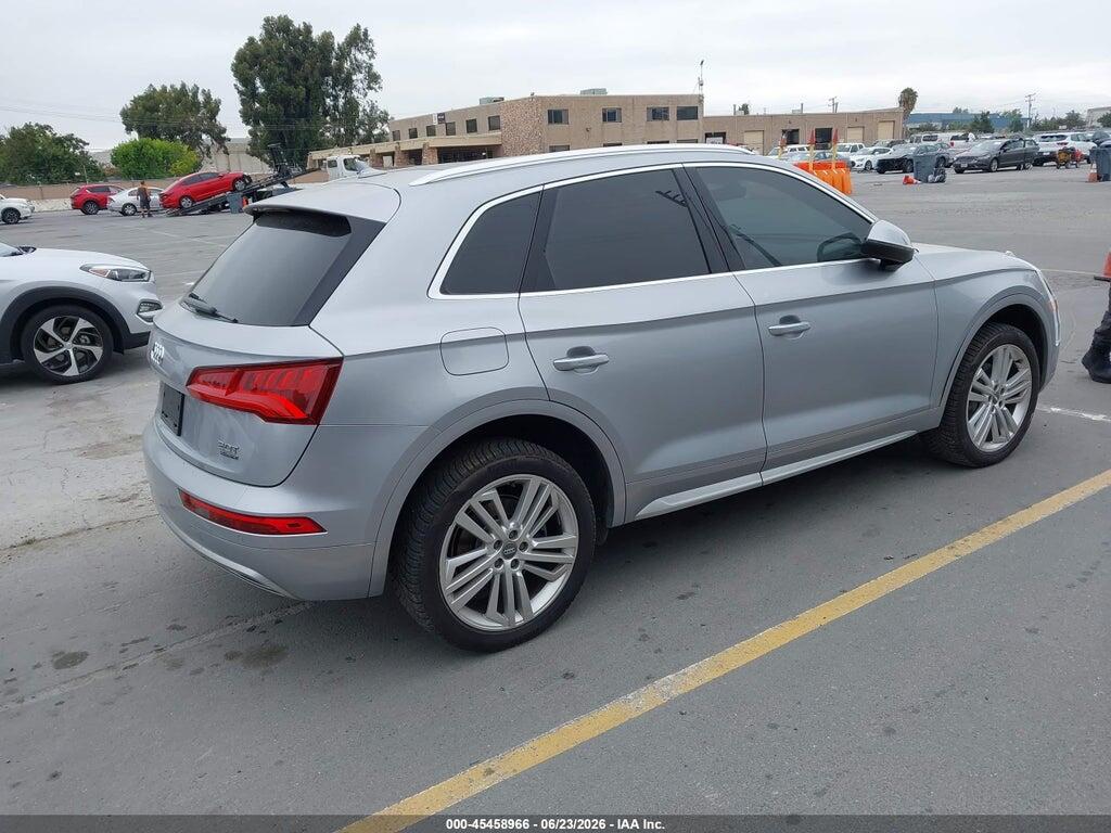 WA1BNAFY5J2076732 2018 AUDI Q5 photo no. 4