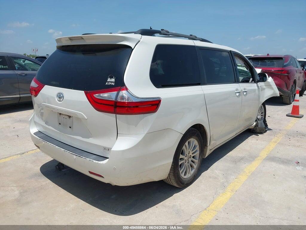 5TDYK3DC1FS650190 2015 TOYOTA SIENNA photo no. 4