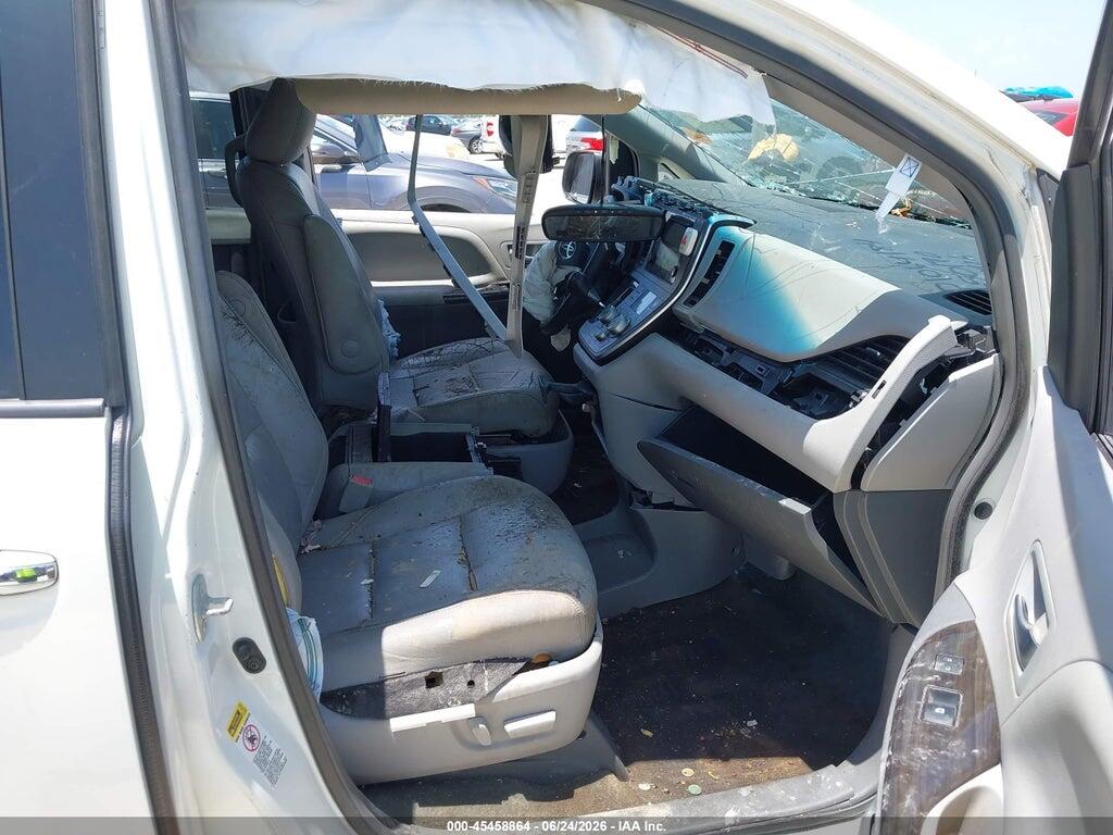 5TDYK3DC1FS650190 2015 TOYOTA SIENNA photo no. 5