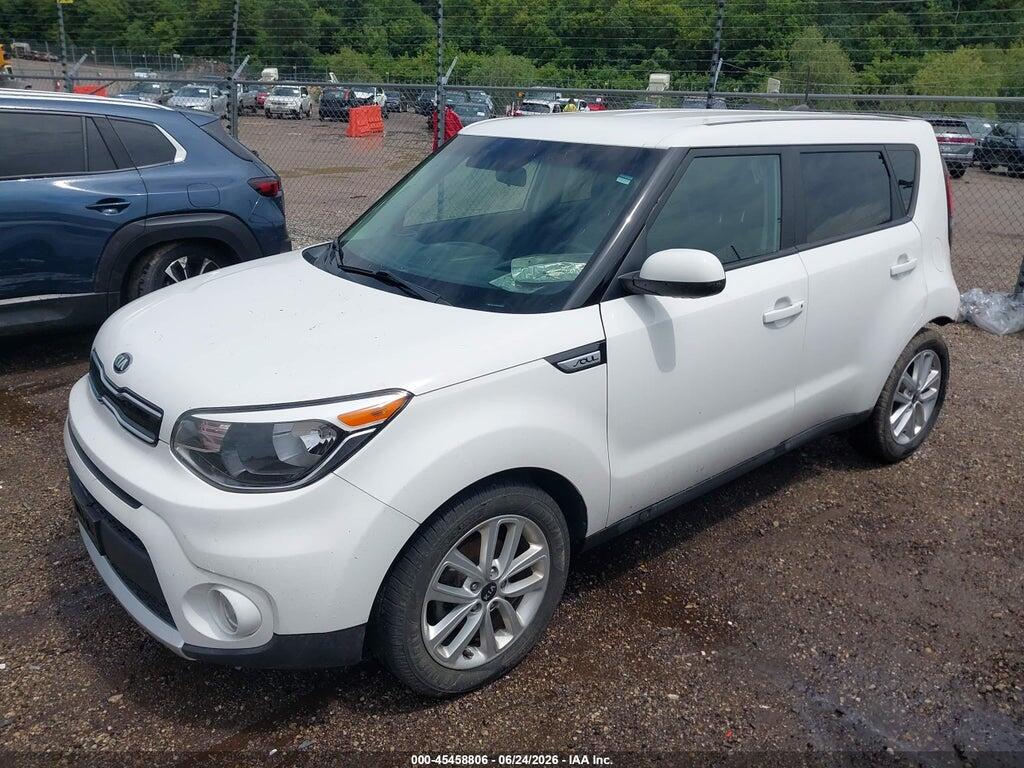 KNDJP3A58J7505076 2018 KIA SOUL photo no. 2