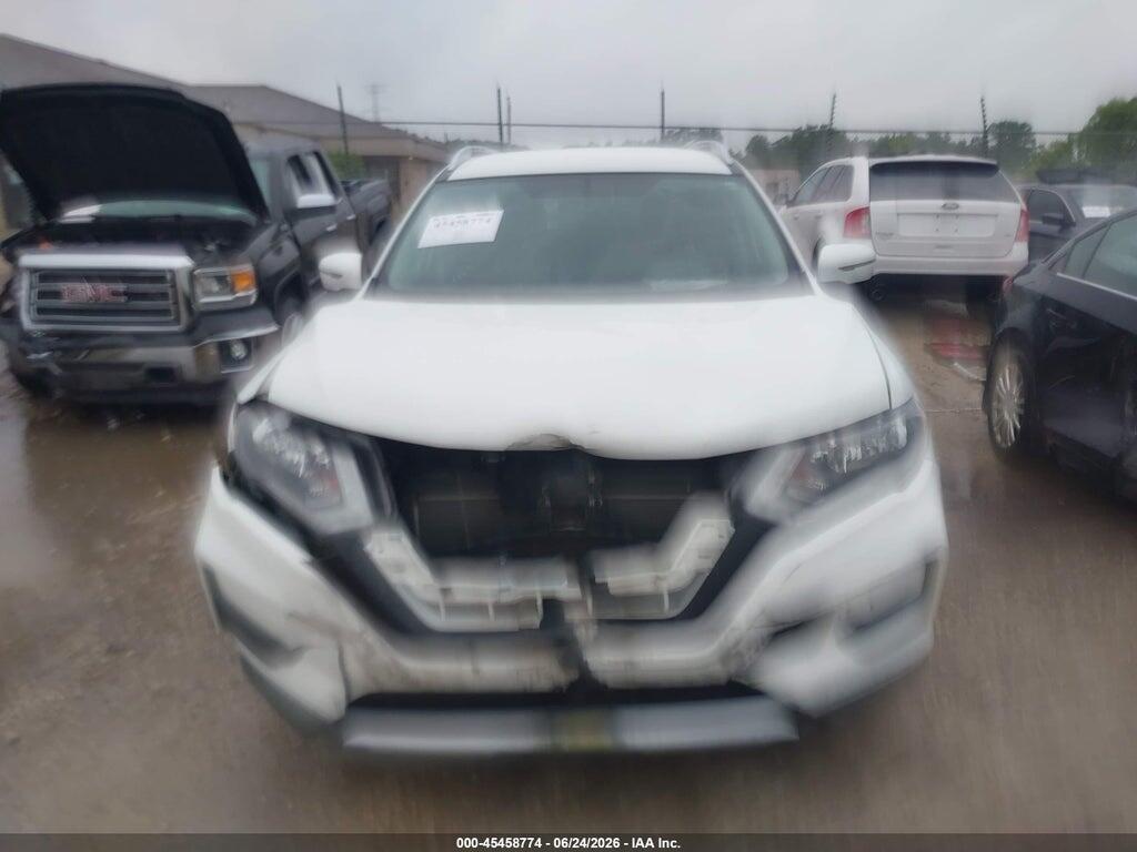 KNMAT2MV0JP594014 2018 NISSAN ROGUE photo no. 12