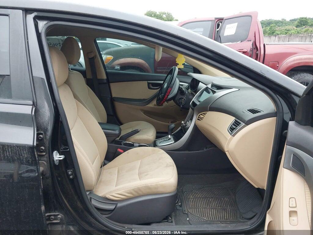 5NPDH4AE0CH092620 2012 HYUNDAI ELANTRA photo no. 5