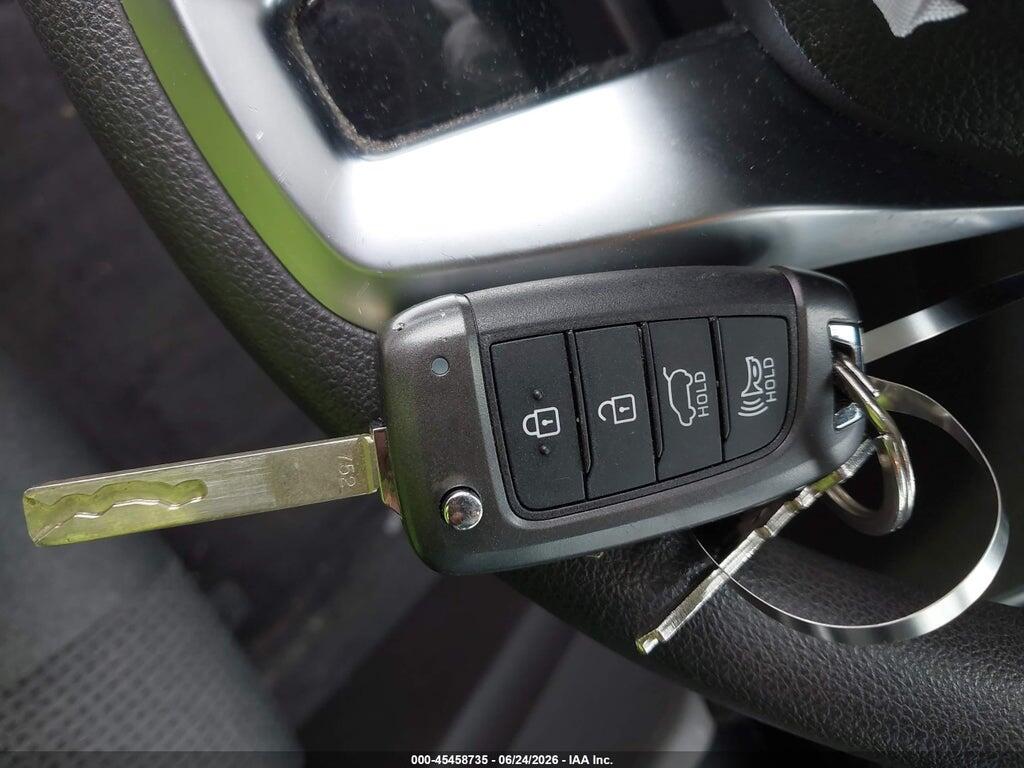 5NMS2CAD9KH136457 2019 HYUNDAI SANTA FE photo no. 11