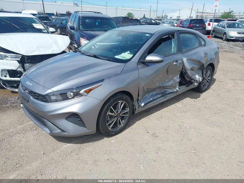 3KPF24AD9PE620523 2023 KIA FORTE photo no. 2