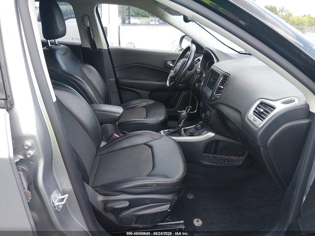 3C4NJDBB1KT839783 2019 JEEP COMPASS photo no. 5