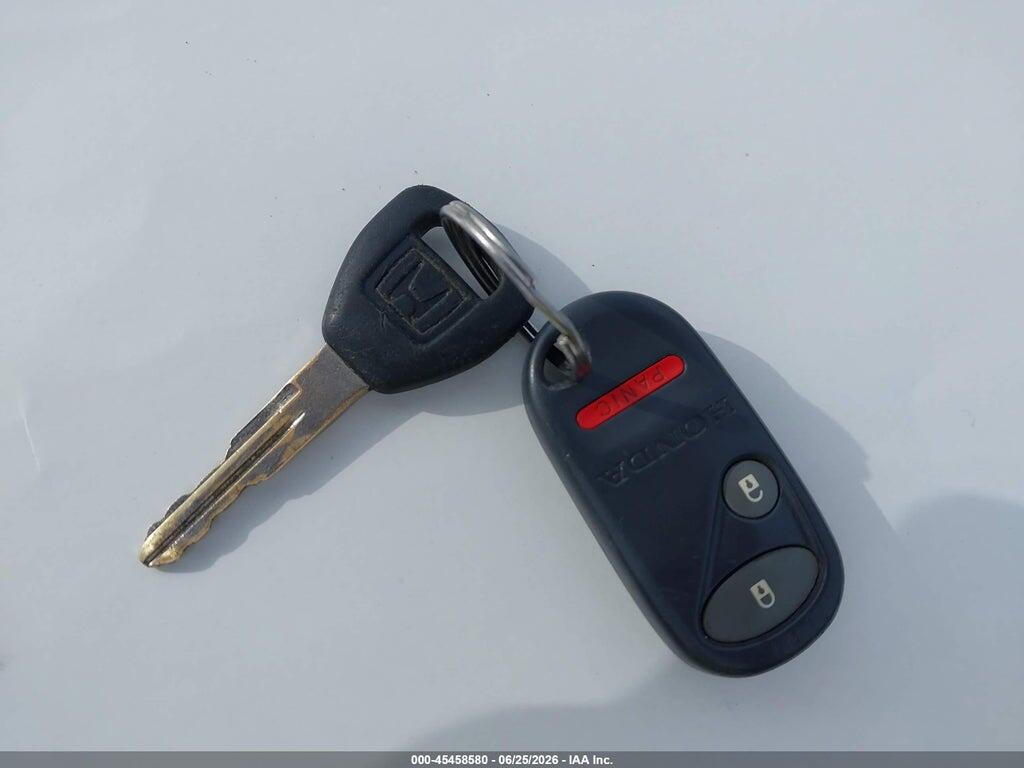 1HGEM21902L025003 2002 HONDA CIVIC photo no. 11