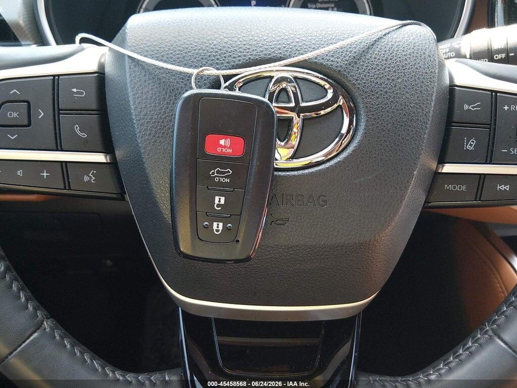 5TDKDRBH3PS515702 2023 TOYOTA HIGHLANDER photo no. 11
