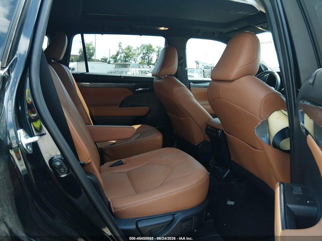 5TDKDRBH3PS515702 2023 TOYOTA HIGHLANDER photo no. 8