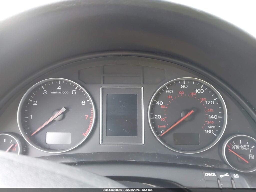 WAULC68E32A106122 2002 AUDI A4 photo no. 7