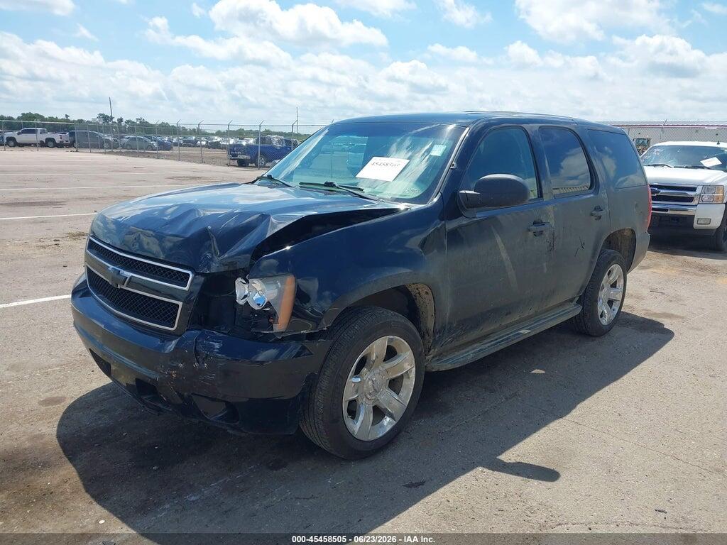 1GNSK2E04BR318264 2011 CHEVROLET TAHOE photo no. 2