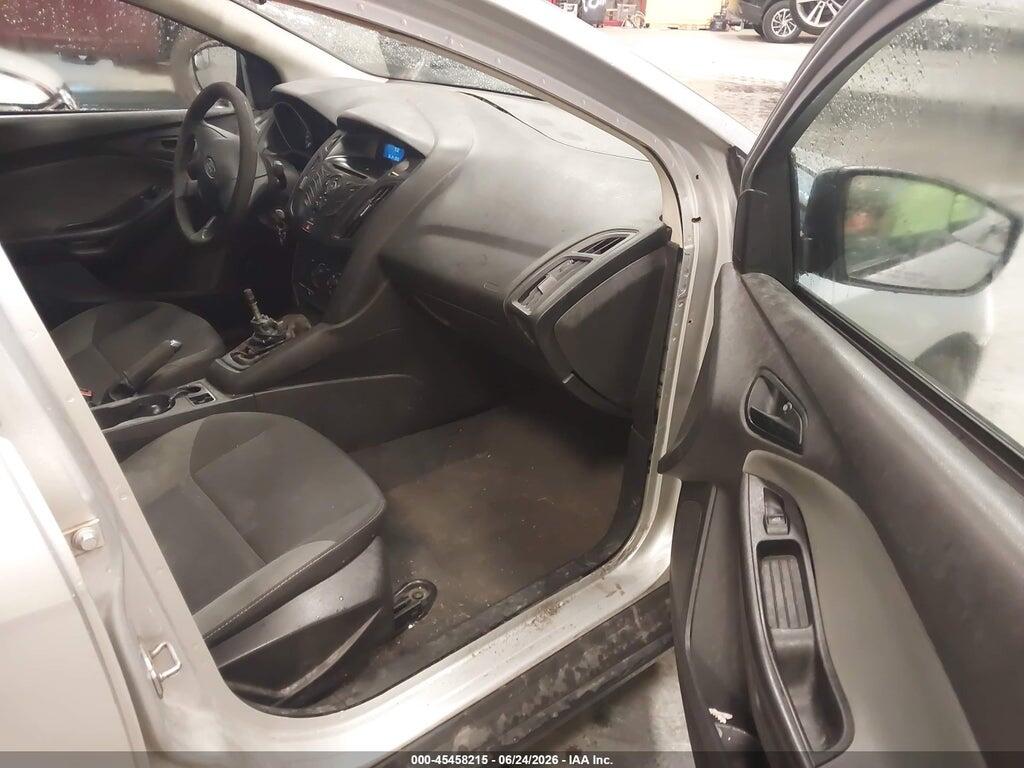 1FAHP3E25CL267279 2012 FORD FOCUS photo no. 5