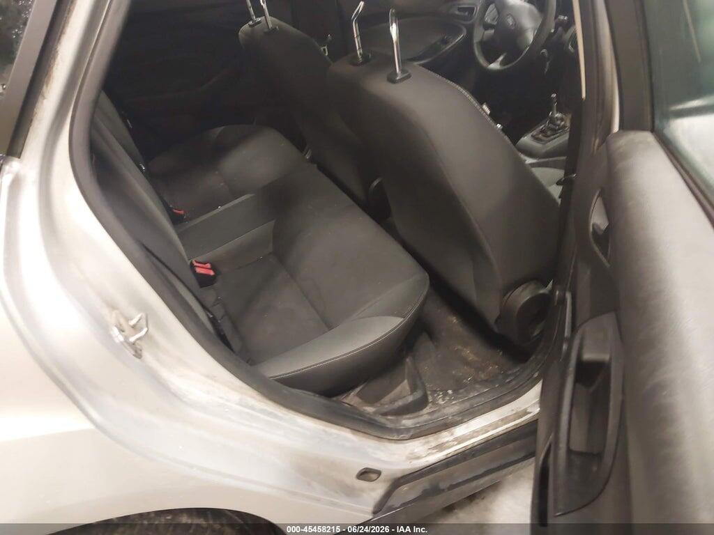 1FAHP3E25CL267279 2012 FORD FOCUS photo no. 8