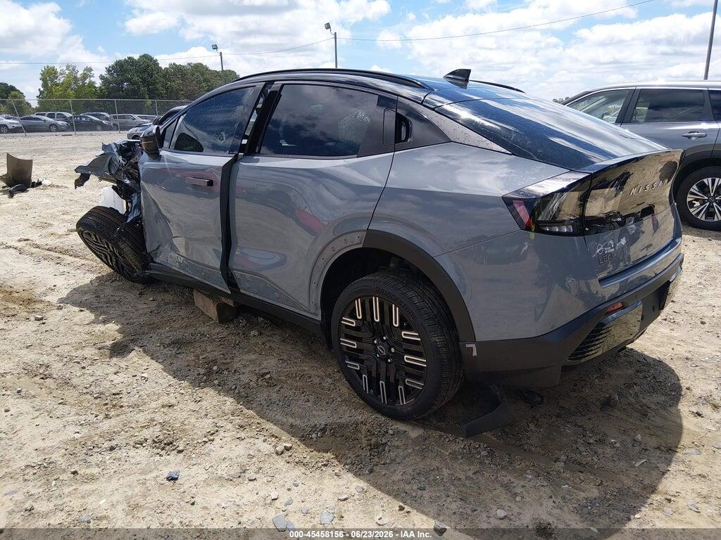JN1AZ2EB4TM302732 2026 NISSAN LEAF photo no. 3