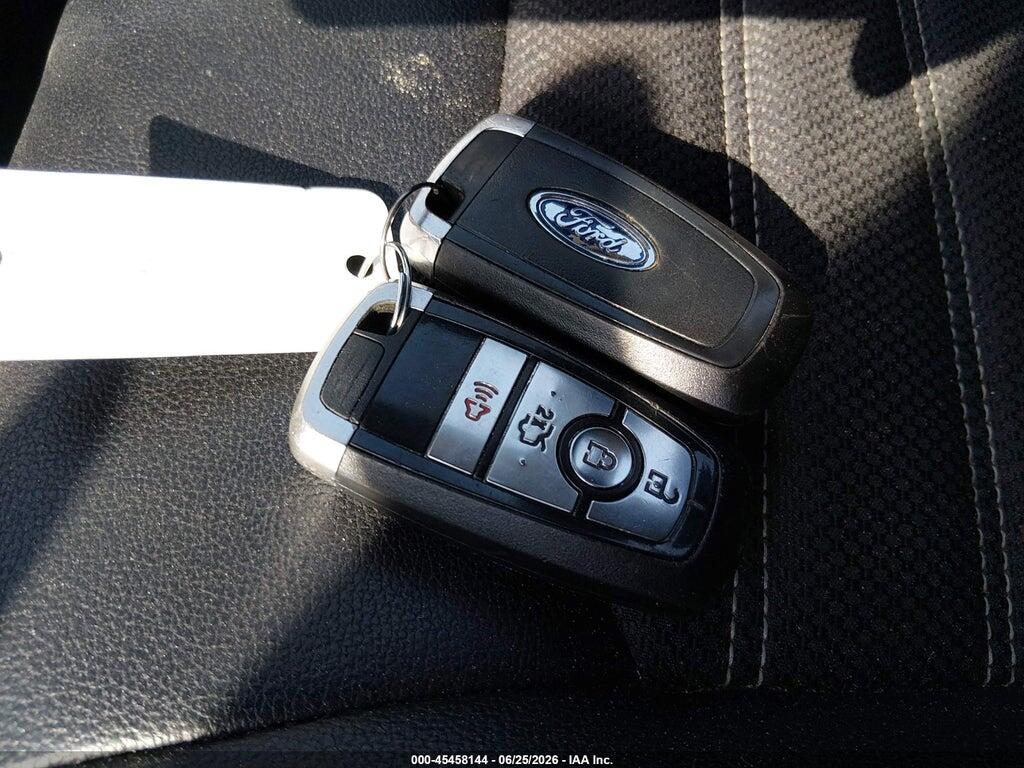 3FA6P0LU3HR300217 2017 FORD FUSION HYBRID photo no. 11