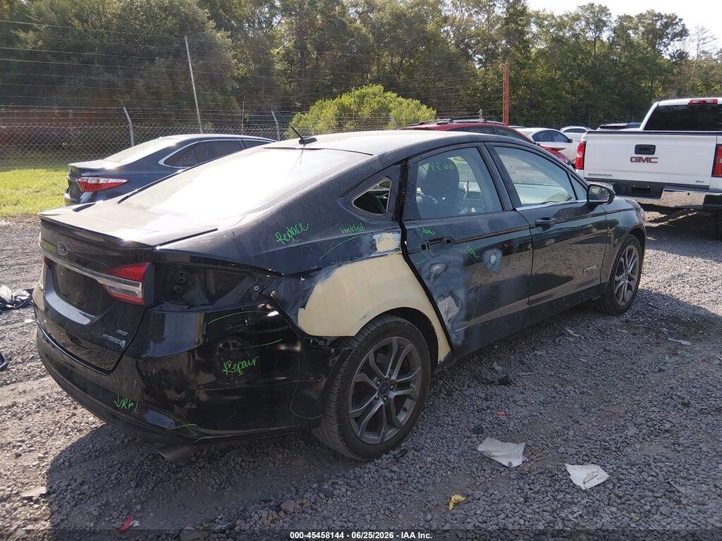 3FA6P0LU3HR300217 2017 FORD FUSION HYBRID photo no. 4
