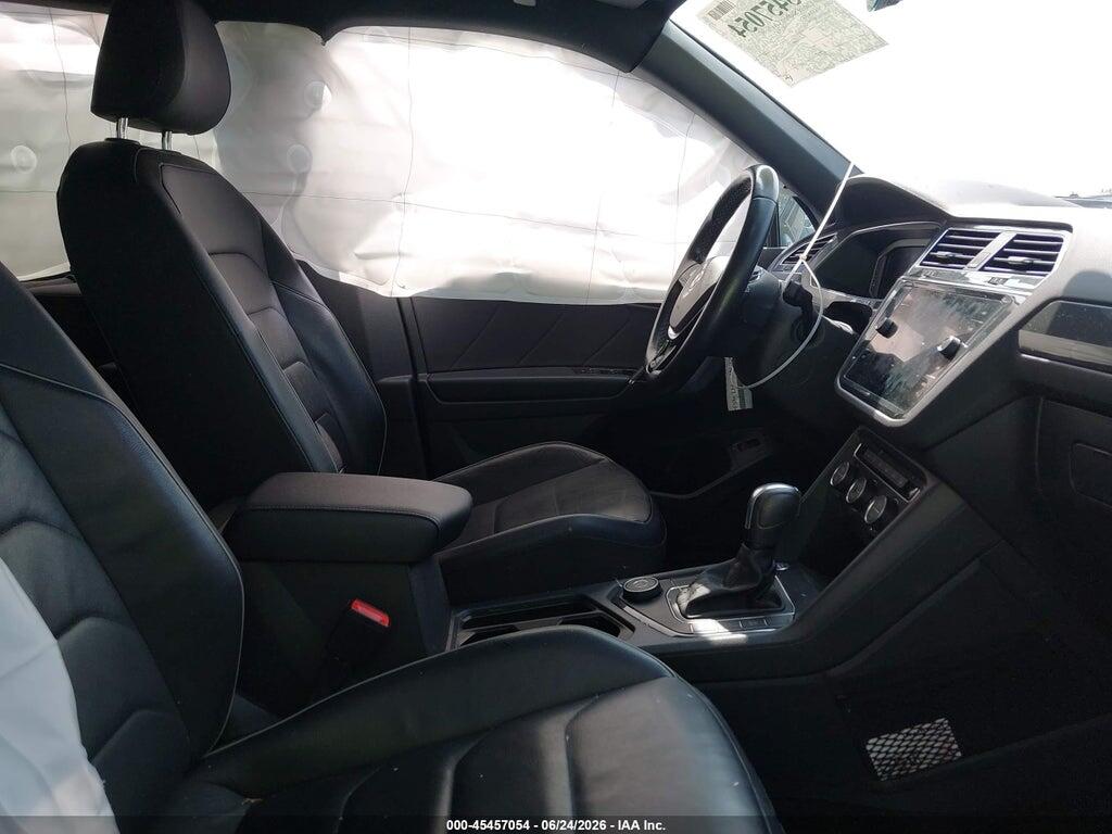 3VV4B7AX1LM034757 2020 VOLKSWAGEN TIGUAN photo no. 5