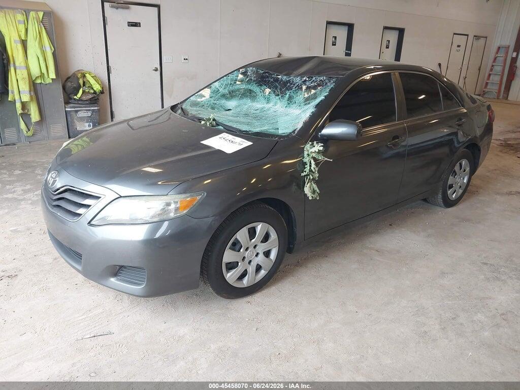 4T1BF3EK8BU120199 2011 TOYOTA CAMRY photo no. 2