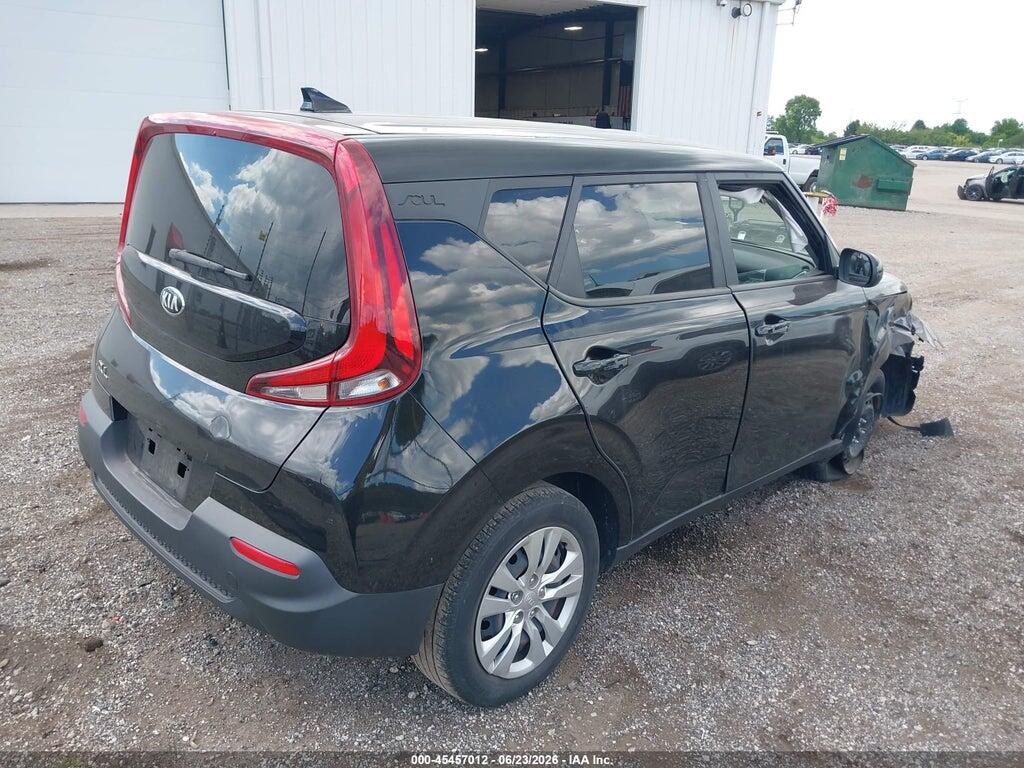 KNDJ23AU7L7016368 2020 KIA SOUL photo no. 4