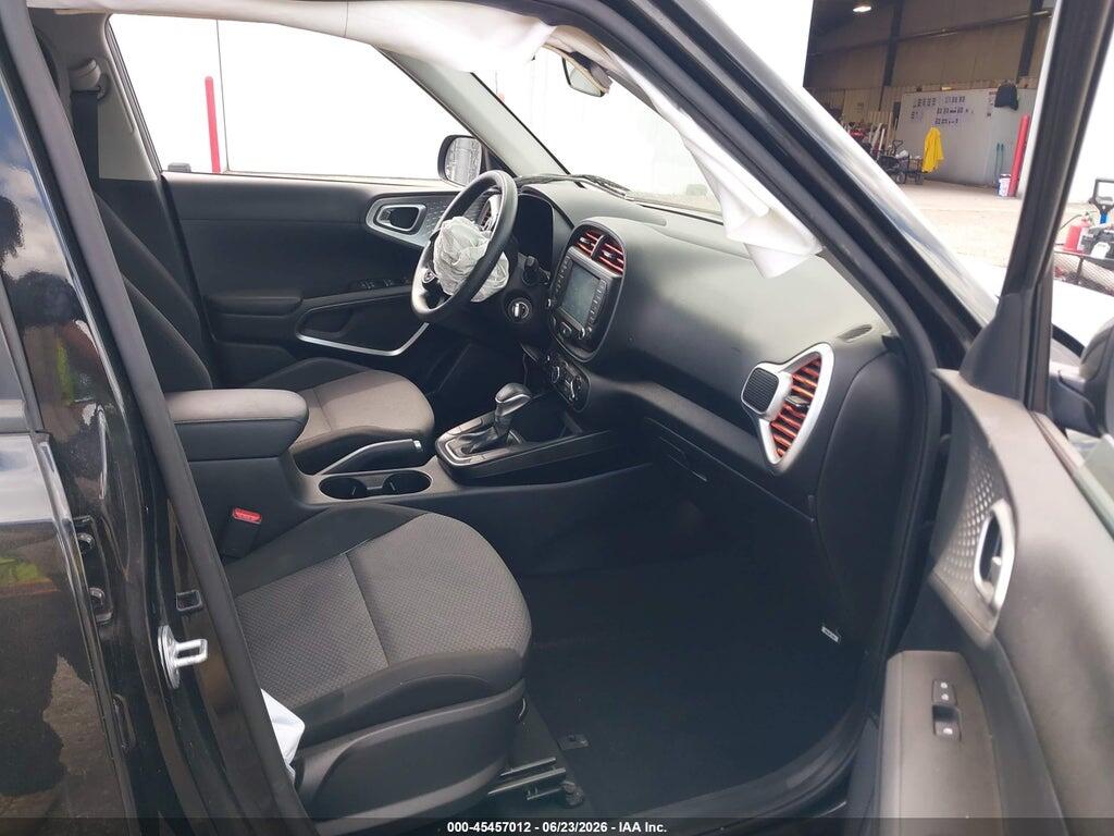 KNDJ23AU7L7016368 2020 KIA SOUL photo no. 5