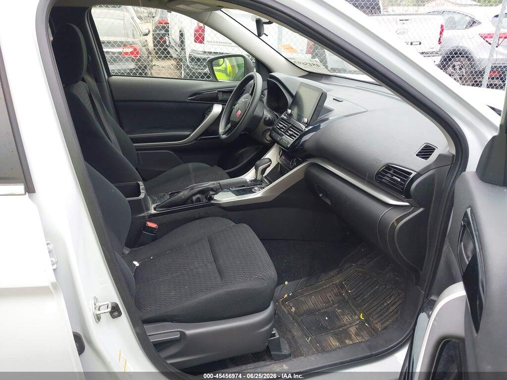 JA4ATVAA0PZ005263 2023 MITSUBISHI ECLIPSE CROSS photo no. 5