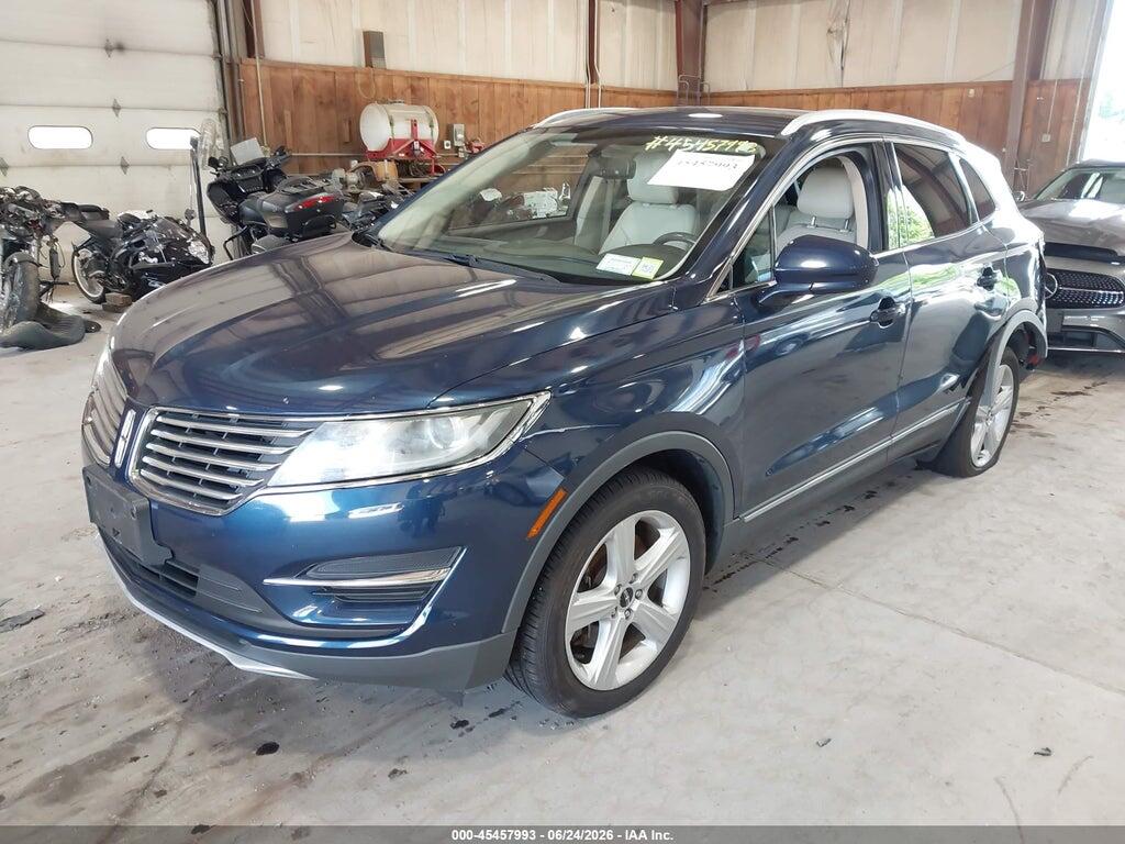 5LMCJ1D90HUL27360 2017 LINCOLN MKC photo no. 2