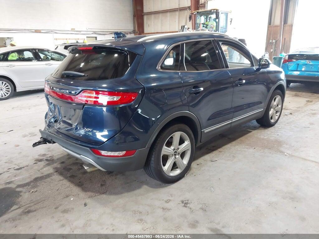5LMCJ1D90HUL27360 2017 LINCOLN MKC photo no. 4