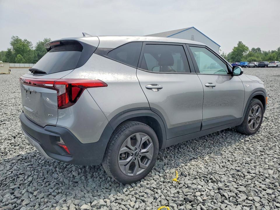 2024 KIA SELTOS — Фото 3 из 13