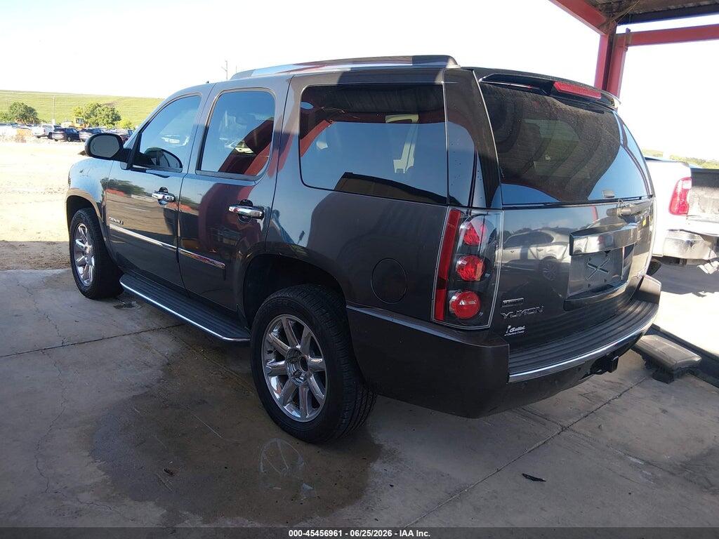 1GKS2EEF3BR111223 2011 GMC YUKON photo no. 3