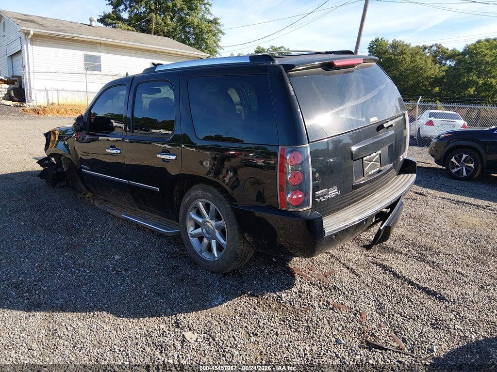 1GKS1EEF7BR190303 2011 GMC YUKON photo no. 3