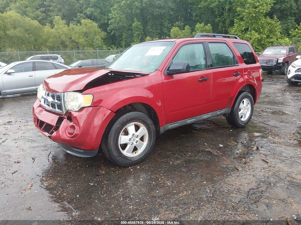 1FMCU0C78BKC12982 2011 FORD ESCAPE photo no. 2