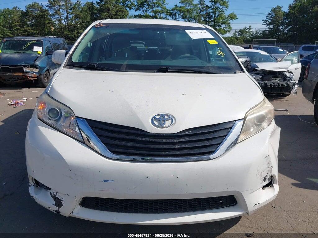 5TDKK3DC6BS042679 2011 TOYOTA SIENNA photo no. 12